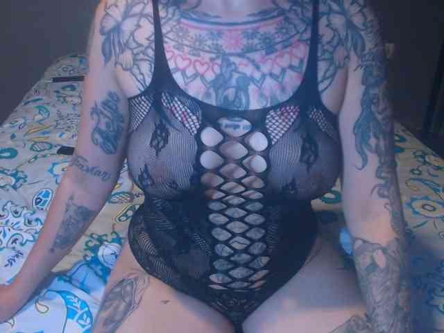Hornydark webcam