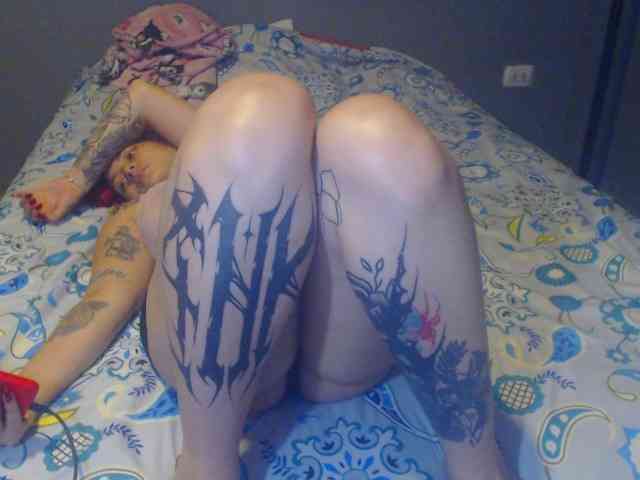 Hornydark webcam