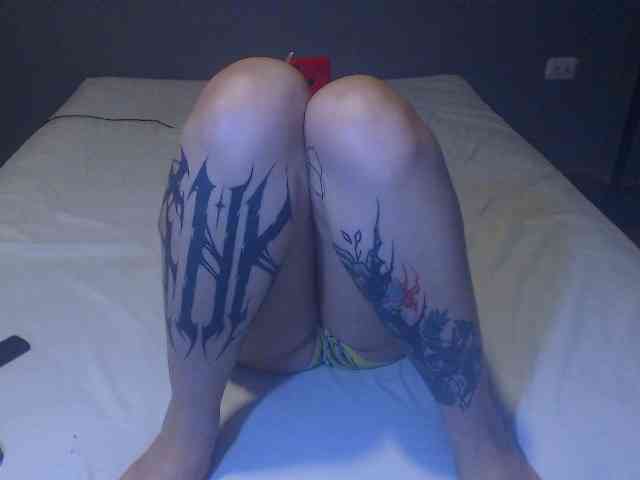 Hornydark webcam