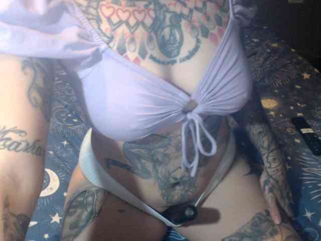 Hornydark webcam