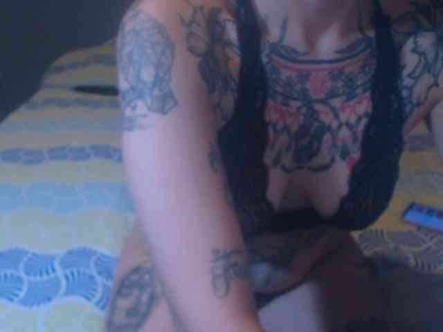 Hornydark webcam