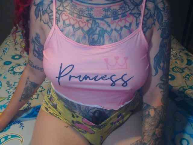 Hornydark webcam