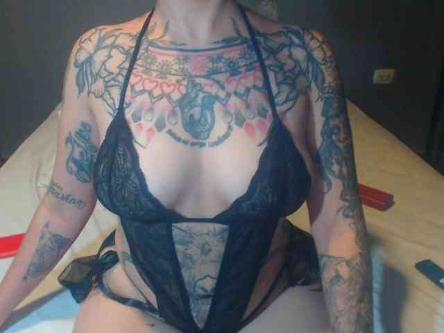 Lucy_tattoodreams webcam