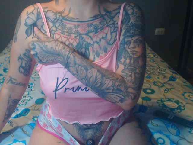 Lucy_tattoodreams webcam