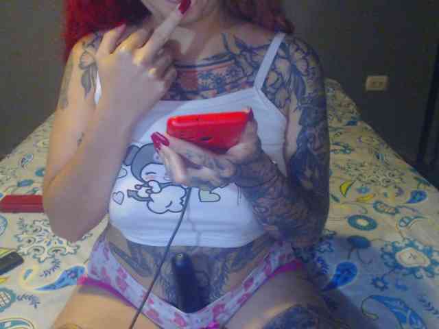 Hornydark webcam