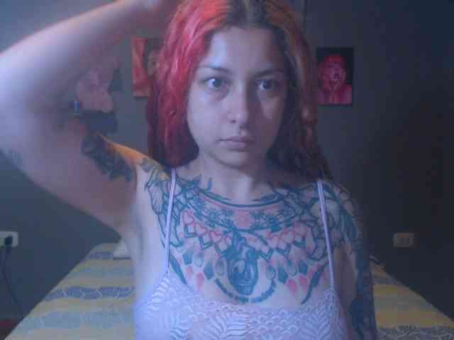 Hornydark webcam