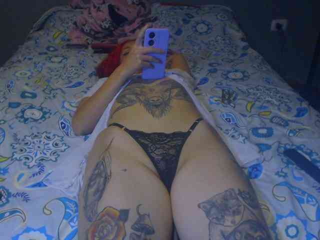 Hornydark webcam
