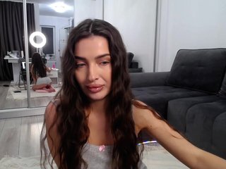 LauraBess Porn Show
