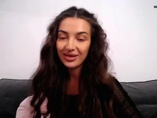LauraBess Porn Show