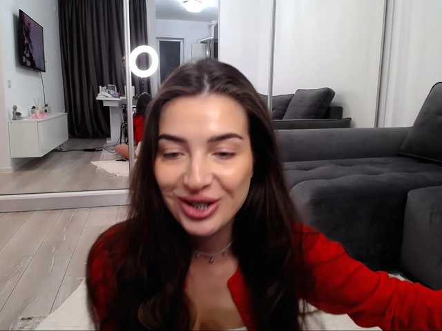 LauraBess live cam on BongaCams