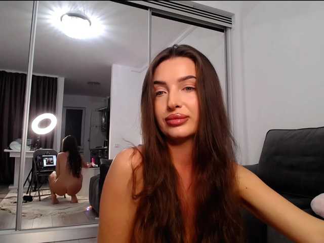 LauraBess