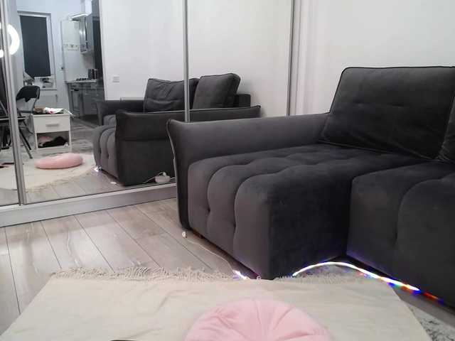 LauraBess live cam on BongaCams