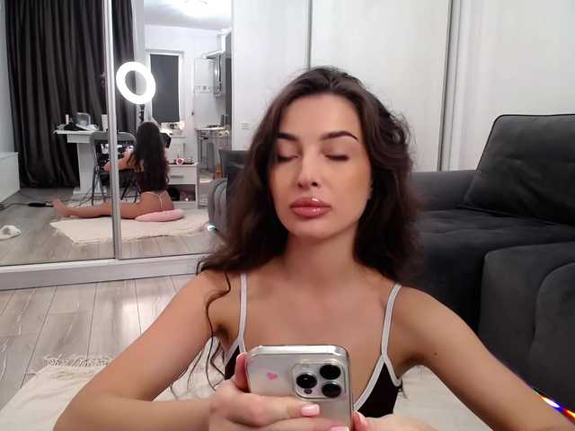 LauraBess