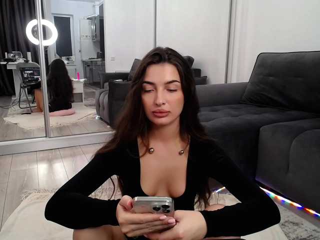 LauraBess