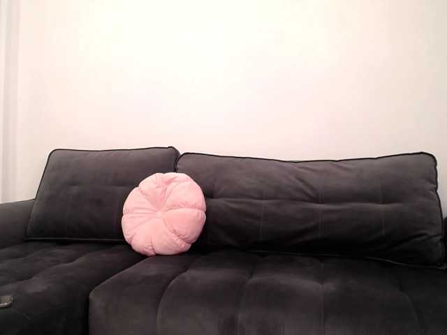 LauraBess, en vivo ahora en BongaCams