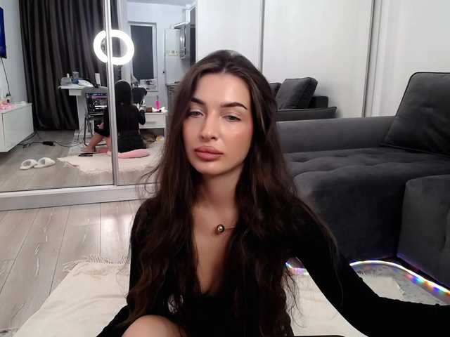 LauraBess