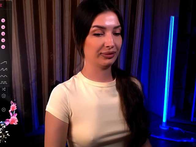 LauraBess