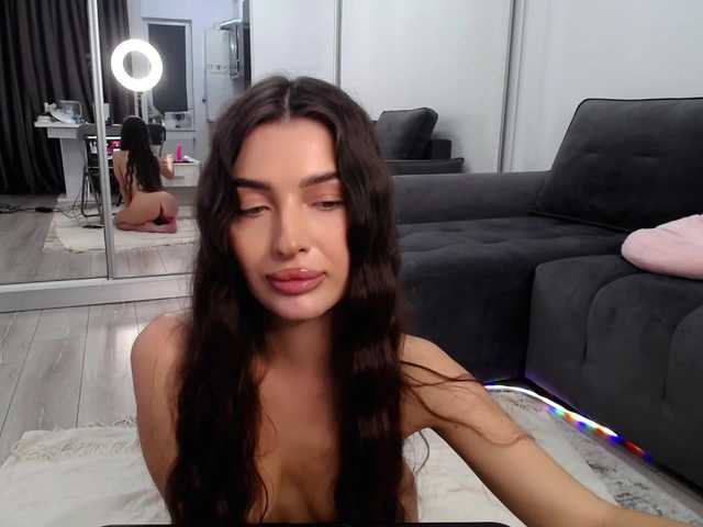 LauraBess
