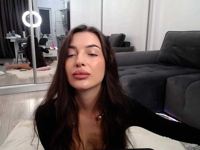 LauraBess