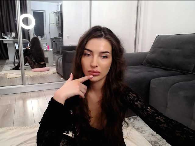 LauraBess