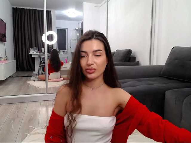 LauraBess live cam on BongaCams