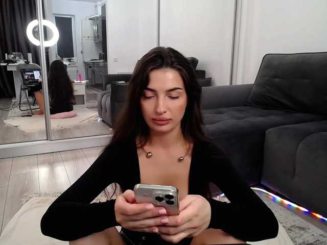 LauraBess