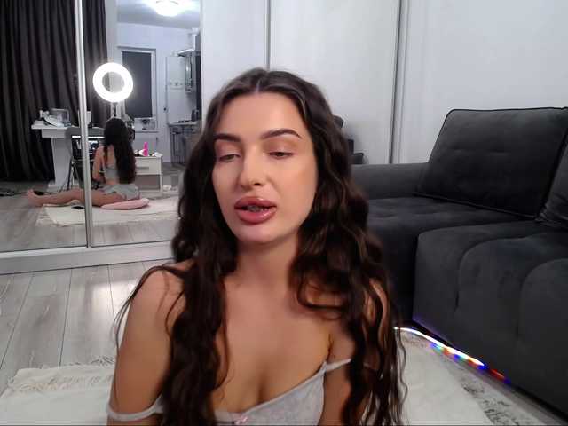 LauraBess