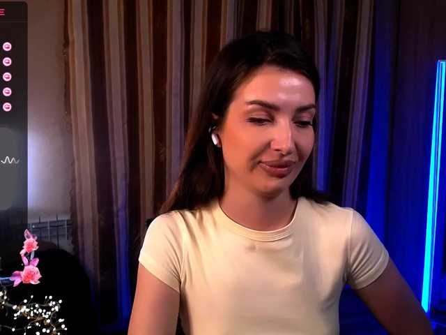 LauraBess