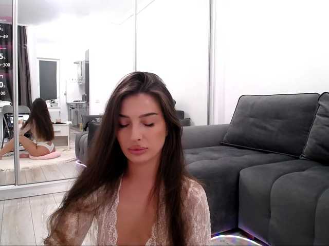 LauraBess