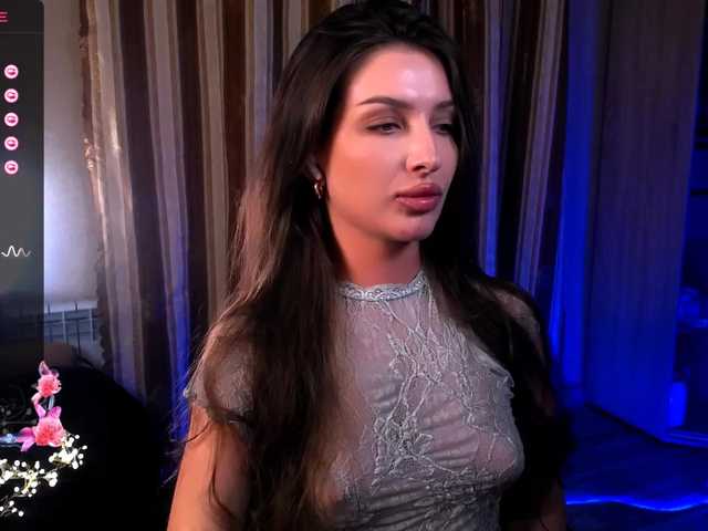 LauraBess live webcam show