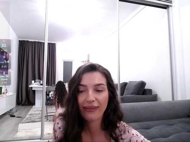 LauraBess live cam on BongaCams