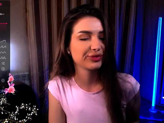 laurabess cam belle