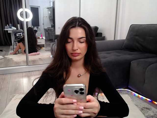LauraBess