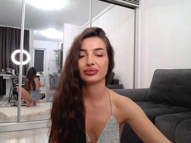 LauraBess