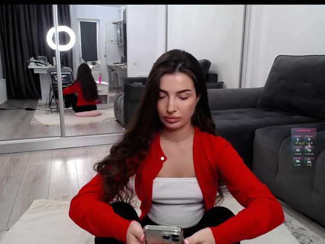 LauraBess live cam on BongaCams