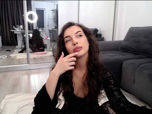 LauraBess