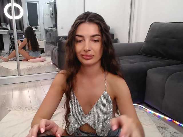 LauraBess