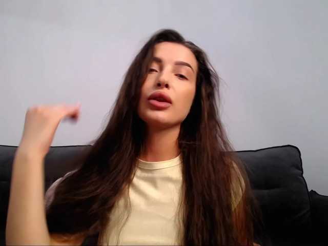 LauraBess