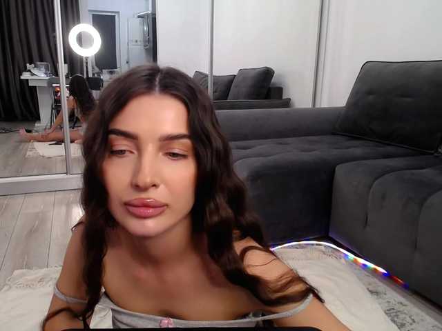 LauraBess