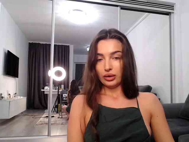 LauraBess