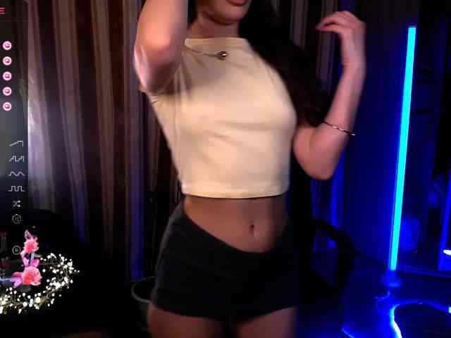 LauraBess