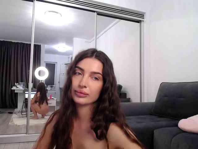 LauraBess
