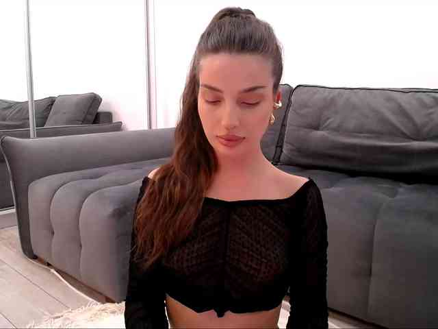 spy webcam LauraBess
