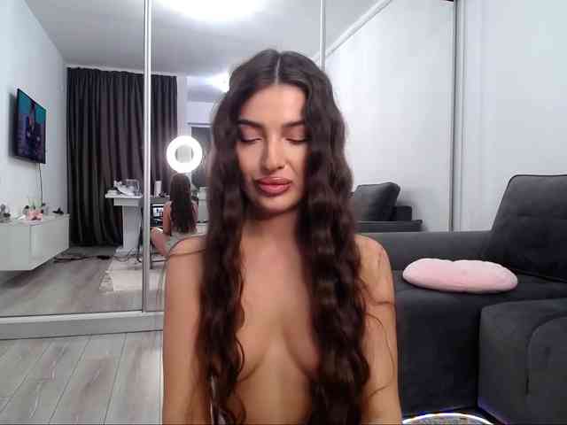 LauraBess