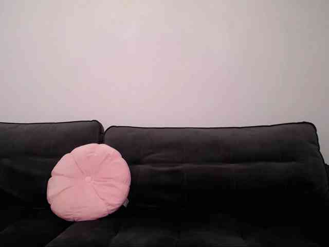kinky chat LauraBess