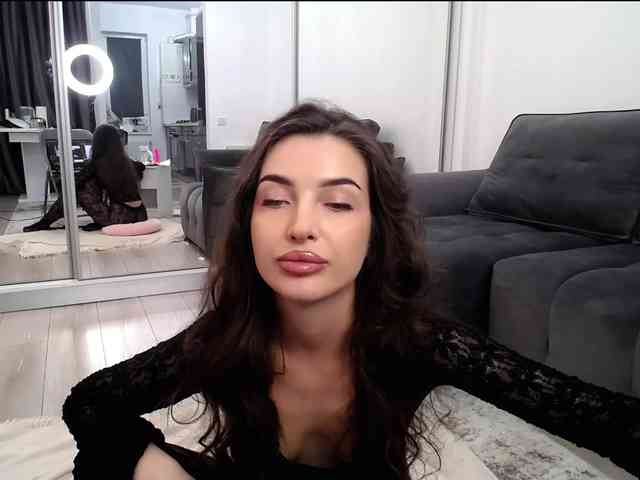 LauraBess