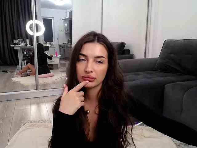 LauraBess