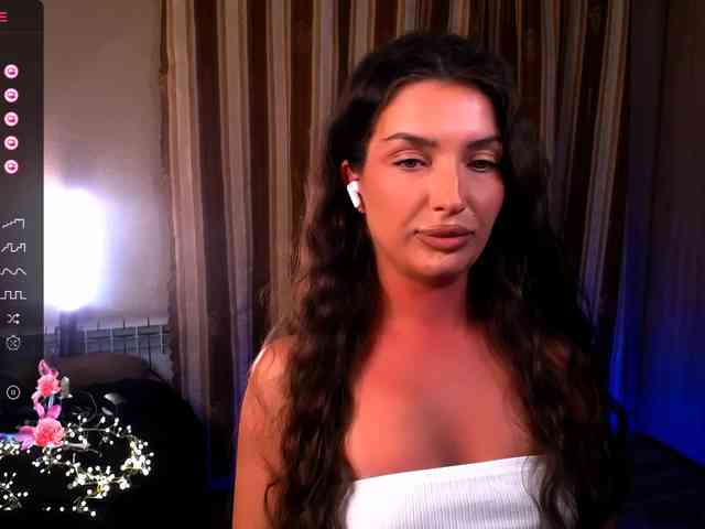 LauraBess