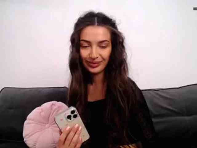LauraBess