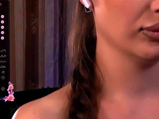 LauraBess Sex Cam Show